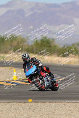 media/Sep-25-2023-Moto Forza (Mon) [[81ffa65e0a]]/B-C Group/Session 2 (Turn 7)/